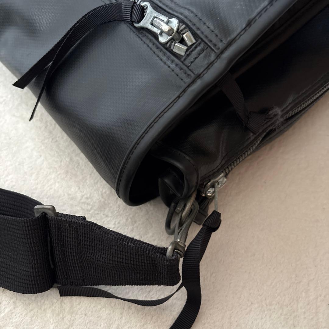 ラゲッジレーベル　ショルダーバッグ　メッセンジャーバッグ　青バッテン　大きめ