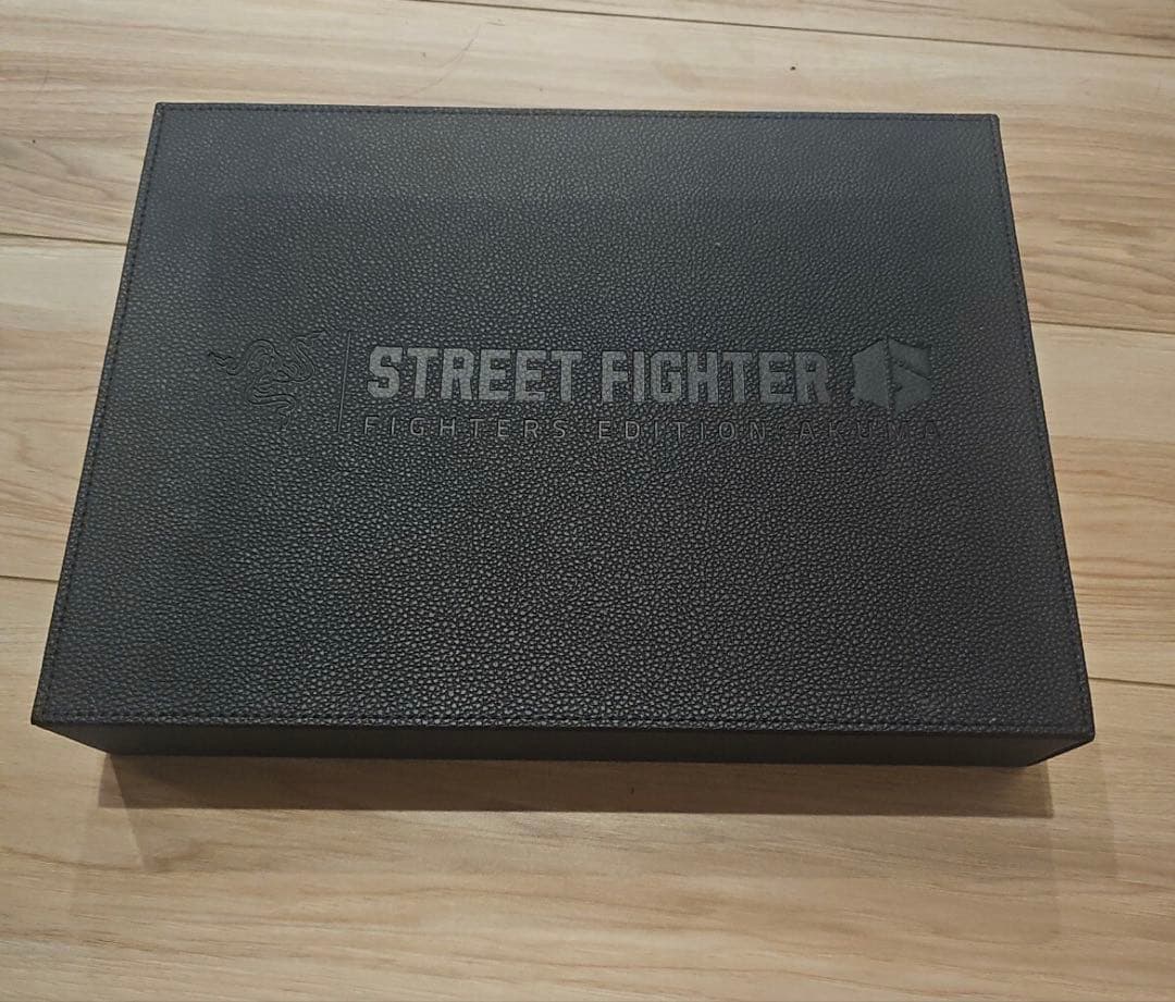 PC用ゲームコントローラー・コンバーター Razer Kitsune SF6 Fighters Edition Akuma