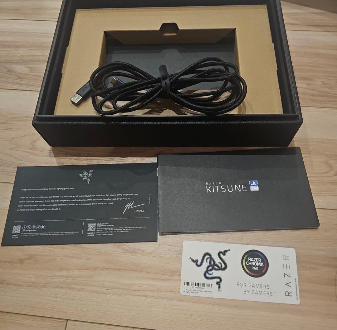 PC用ゲームコントローラー・コンバーター Razer Kitsune SF6 Fighters Edition Akuma