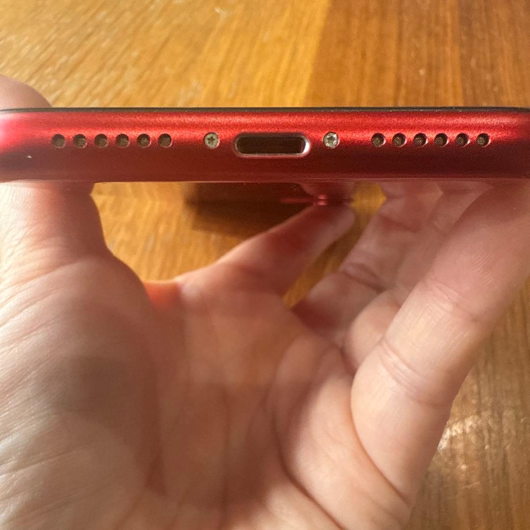 Apple iPhone 11 RED 64GB本体