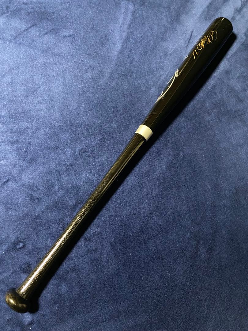 青木宣親選手実使用サイン入り支給品バット（ヤクルト背番号23時代）