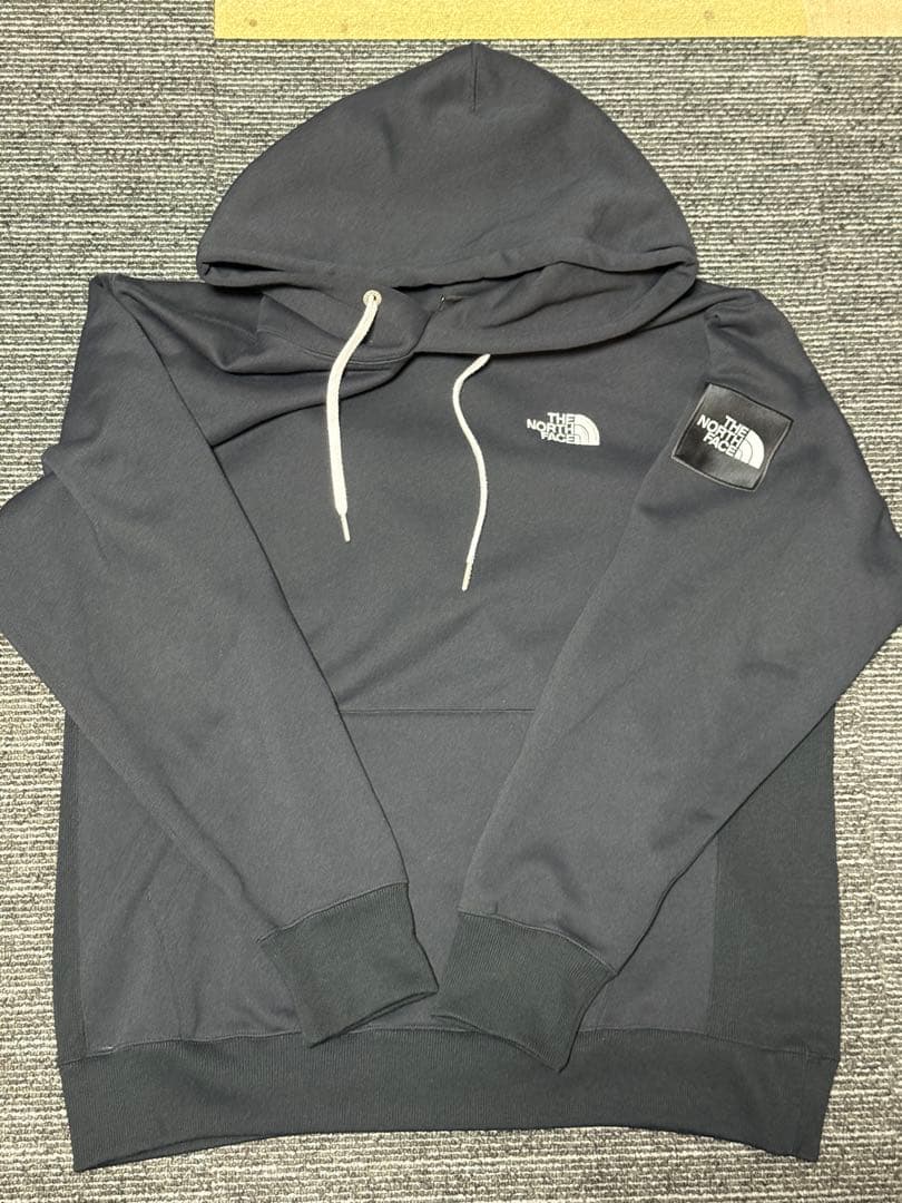 完売品 ノースフェイス スクエアロゴパーカー ブラック XXL
