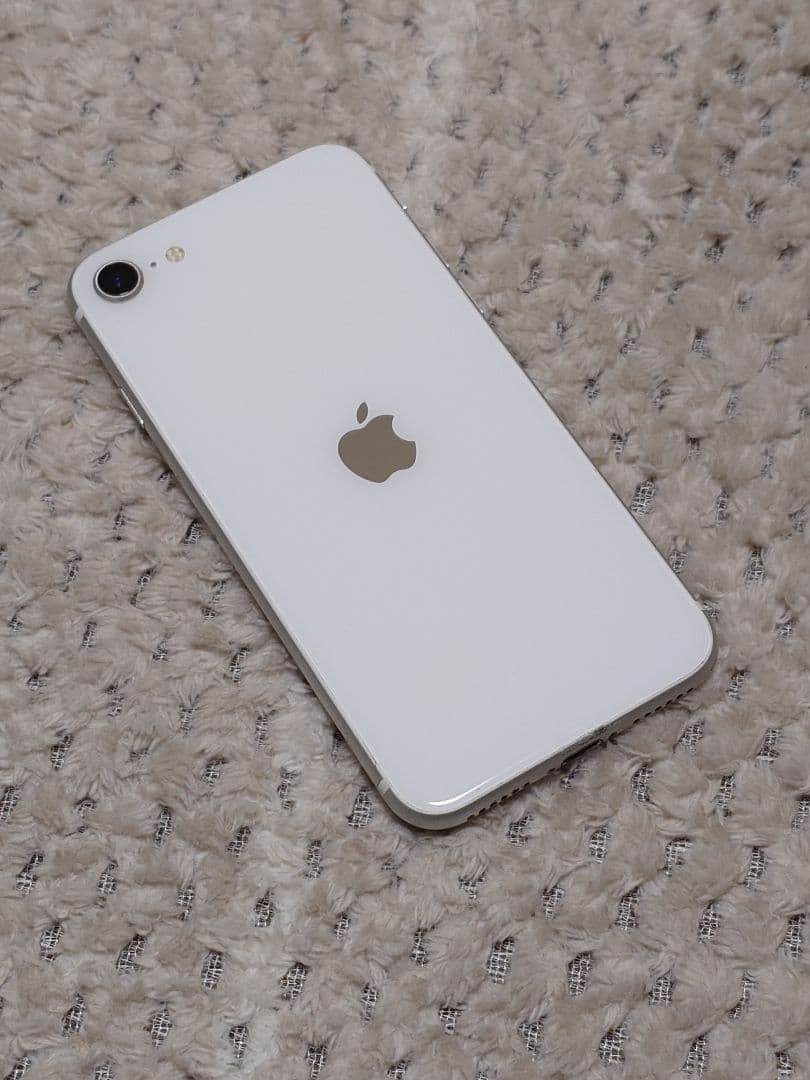 Apple iPhone SE 型番MDX12J/A　128GB割と美品