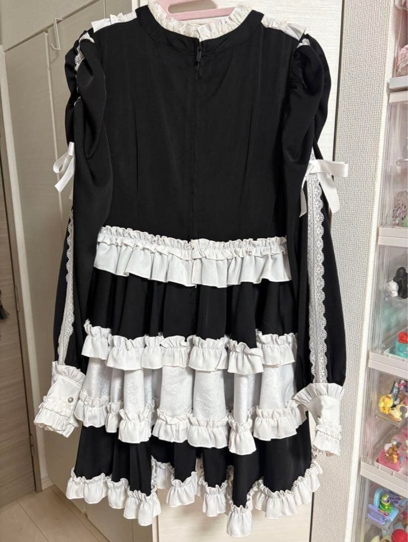 Dimmoire フリルに埋もれて見る悪夢ドレス Black&White