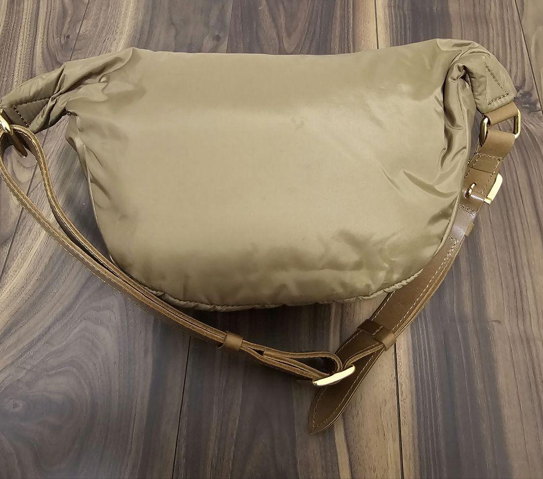 シータパランティカ　ボディバッグ　ウエストポーチ　ナイロン