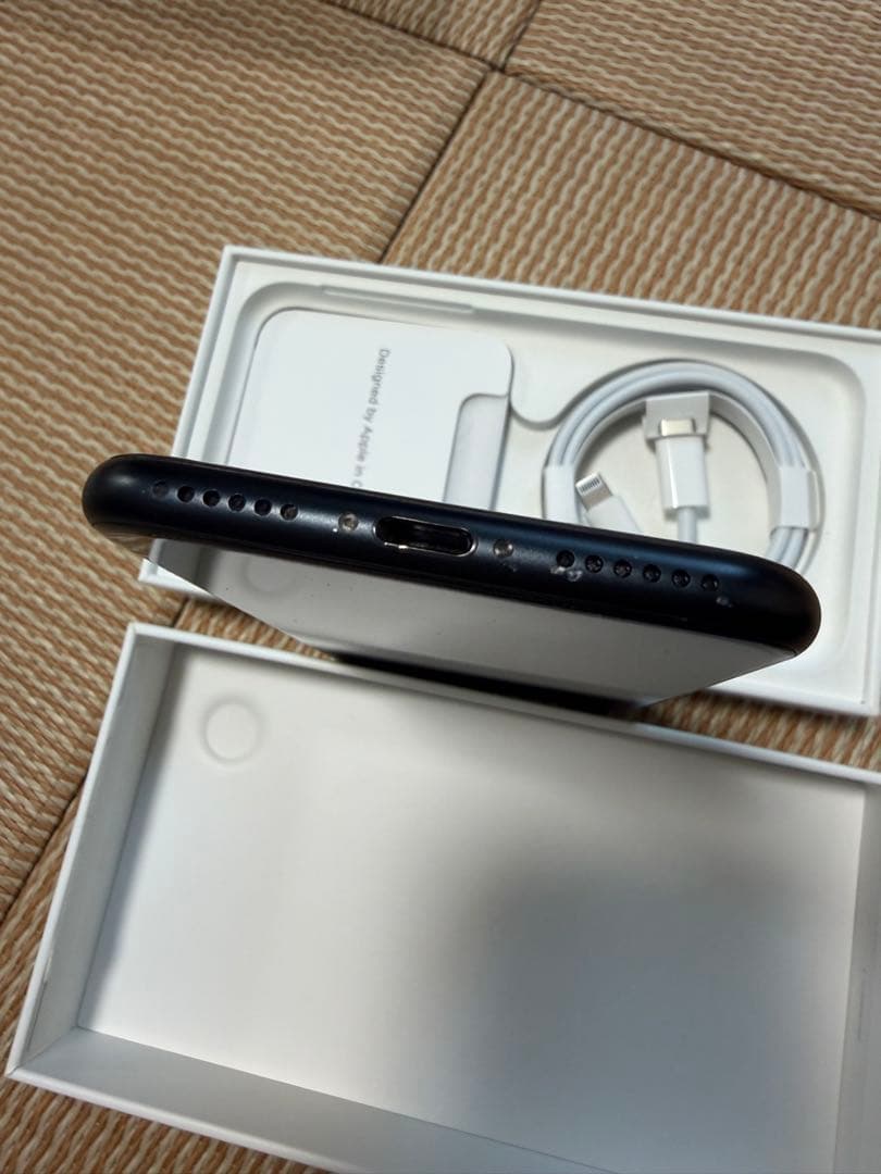 iPhoneSE 第3世代 128GB SIMフリー ミッドナイト