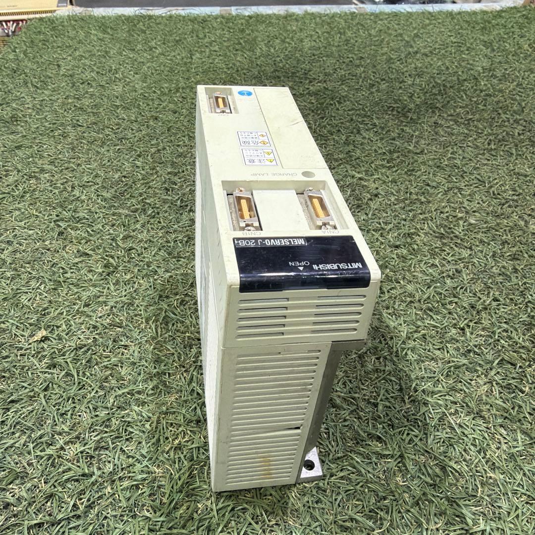 Mitsubishi d MR-J20B 200W 動作保証