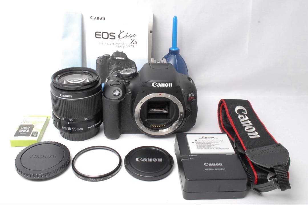 Canon EOS Kiss X5 デビューセット 手ぶれ補正レンズ付き
