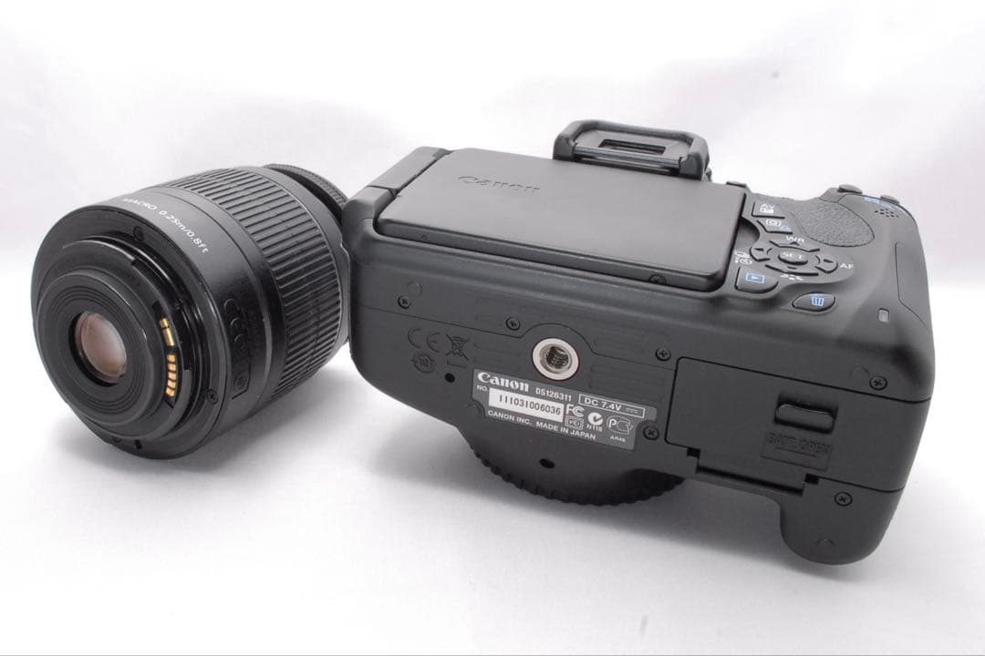 Canon EOS Kiss X5 デビューセット 手ぶれ補正レンズ付き