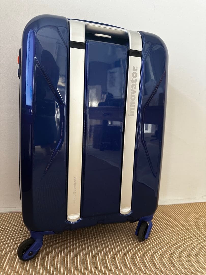 Innovator キャリーケース ネイビー 赤 機内持ち込み可