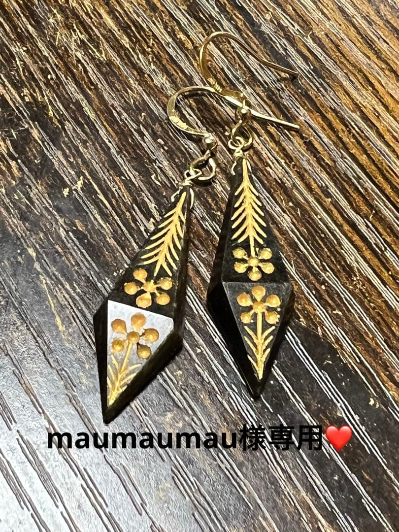 maumaumau❤️ ゴールドブラックオブシディアン　14kgfピアス