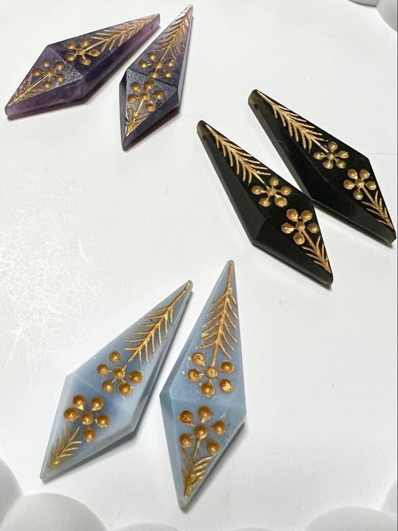 maumaumau❤️ ゴールドブラックオブシディアン　14kgfピアス