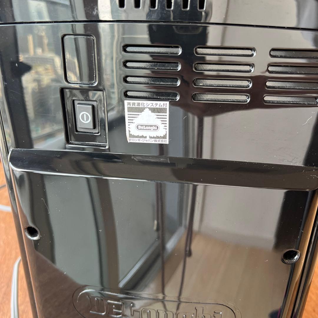 デロンギマグニフィカS コンパクト全自動エスプレッソマシン　ECAM23120