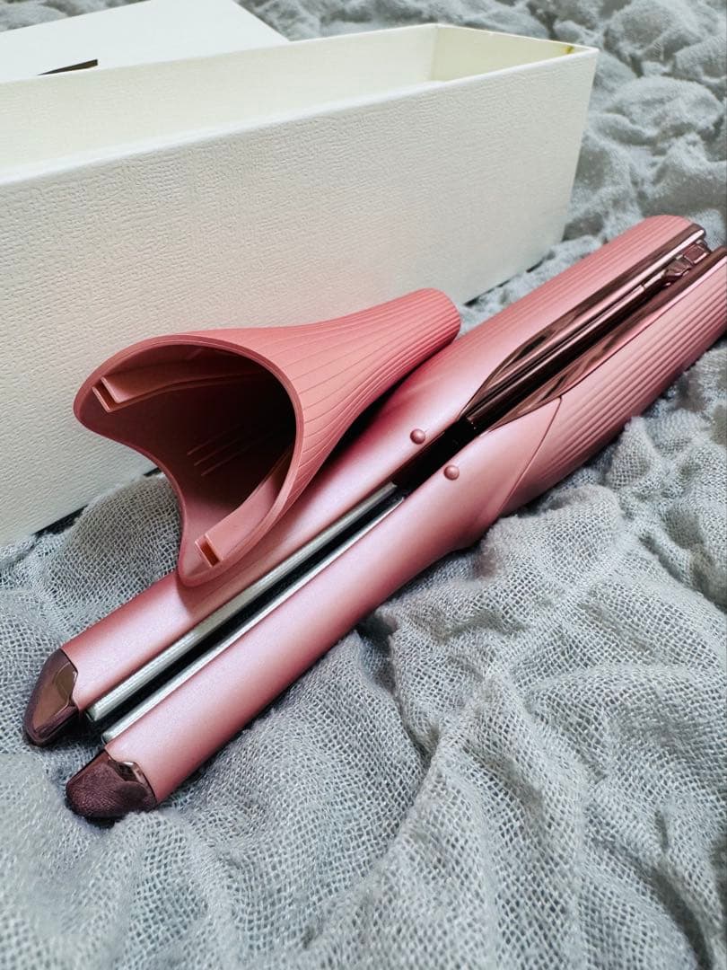 【超美品/ほぼ新品】リファフィンガーアイロン ST ピンク