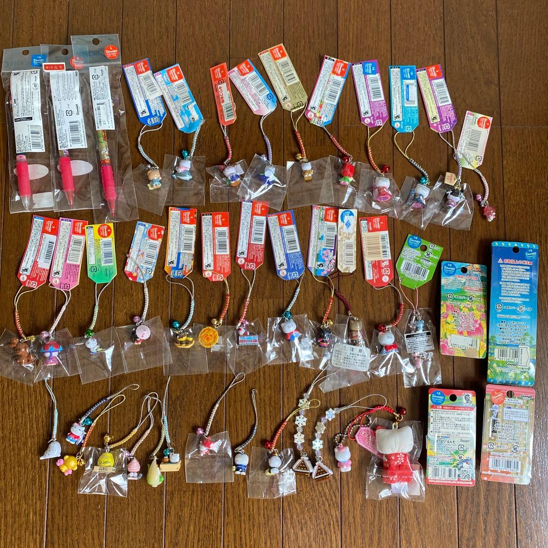 ご当地キティ　ストラップ　43点まとめ売り