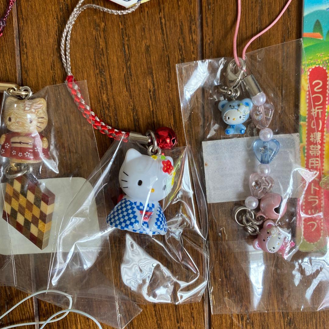 ご当地キティ　ストラップ　43点まとめ売り