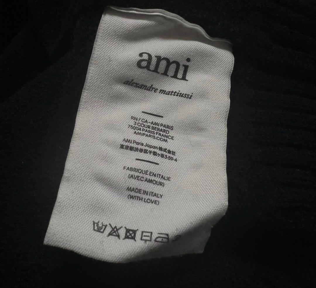 ami タートルネックニット 黒 ハート刺繍　XL