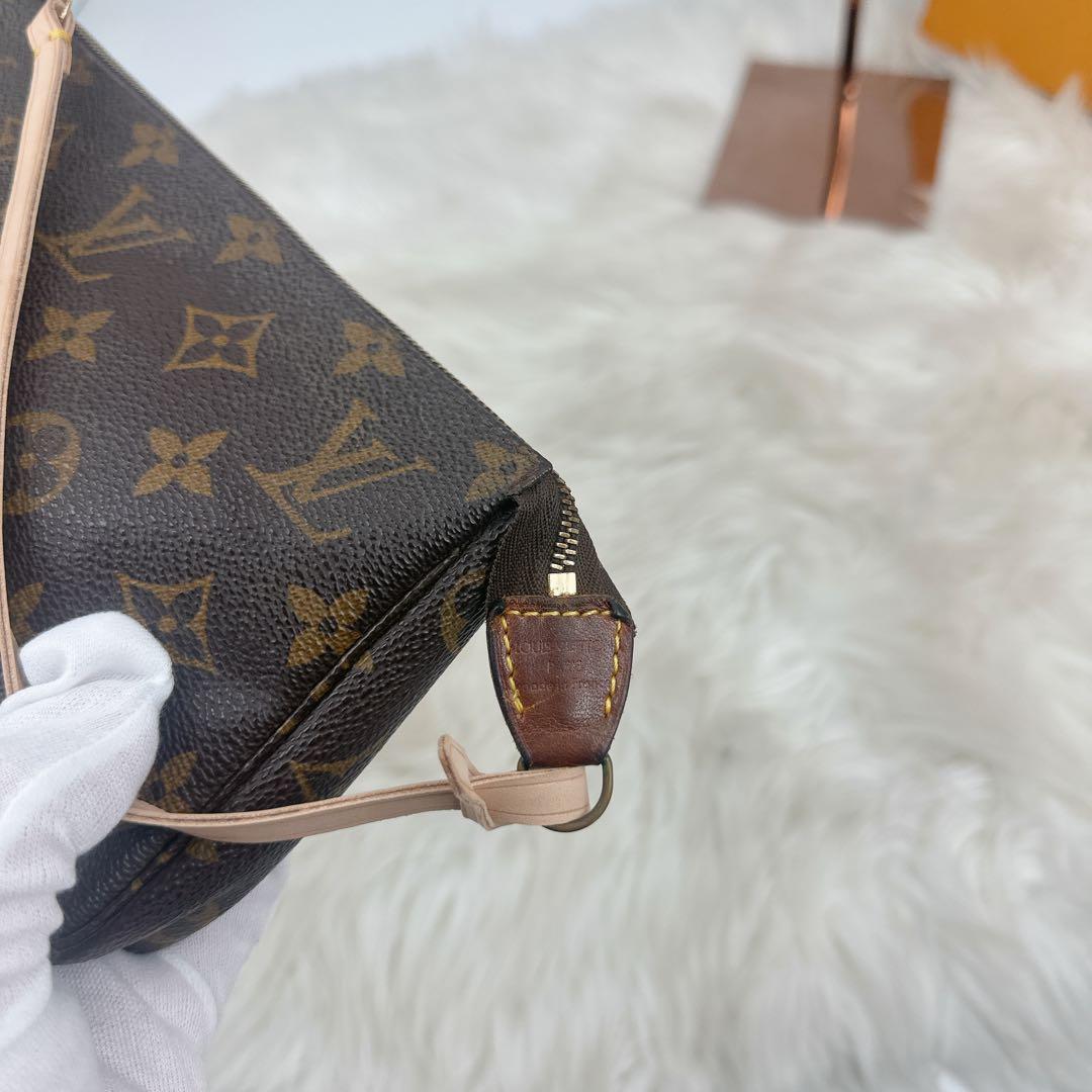 ルイヴィトン　モノグラム　ポシェットアクセソワール　旧型　AR0937 社外補修