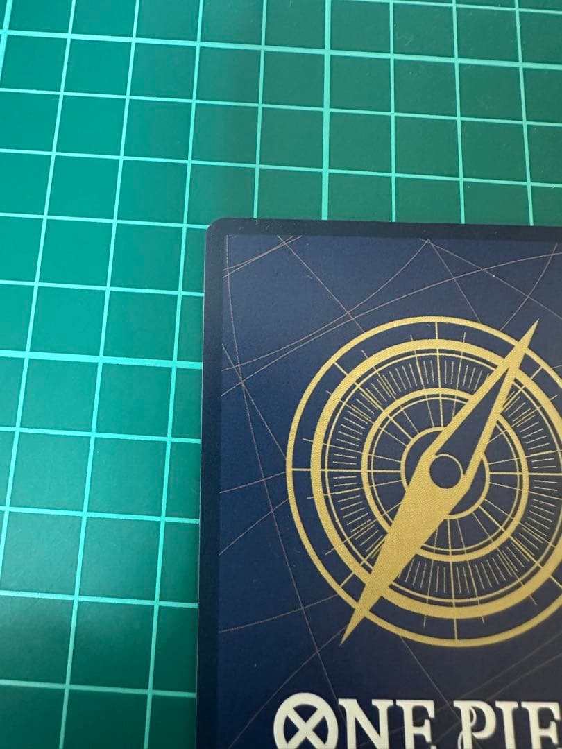 ワンピースカード　シャンクス　金背景SR SP(3周年)OP09-004 未使用