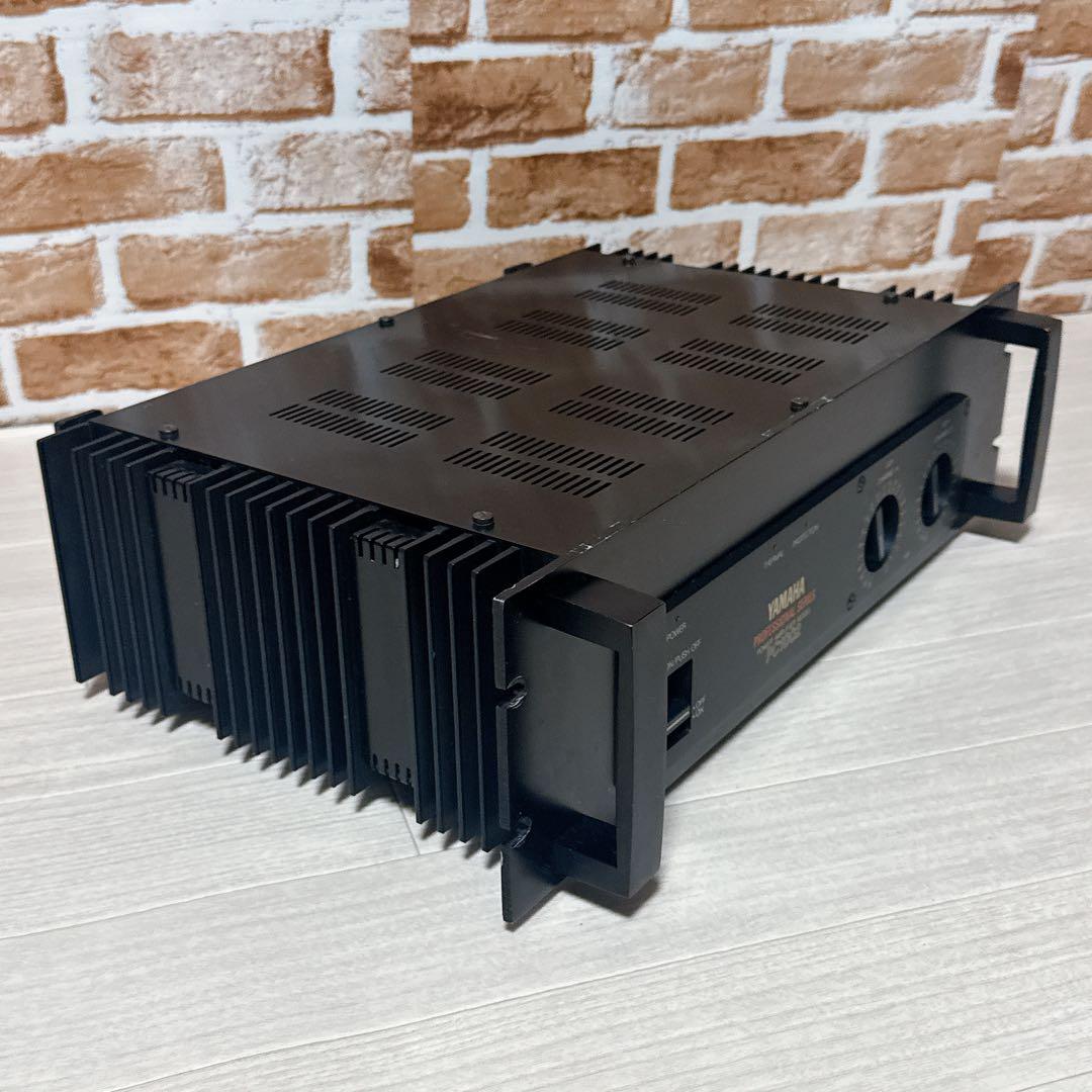 YAMAHA パワーアンプ　PC1002 業務用 パワーアンプ 300W ヤマハ