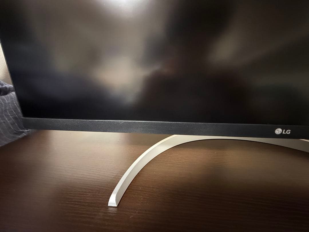 LG 大型ディスプレイ 32UP550-W