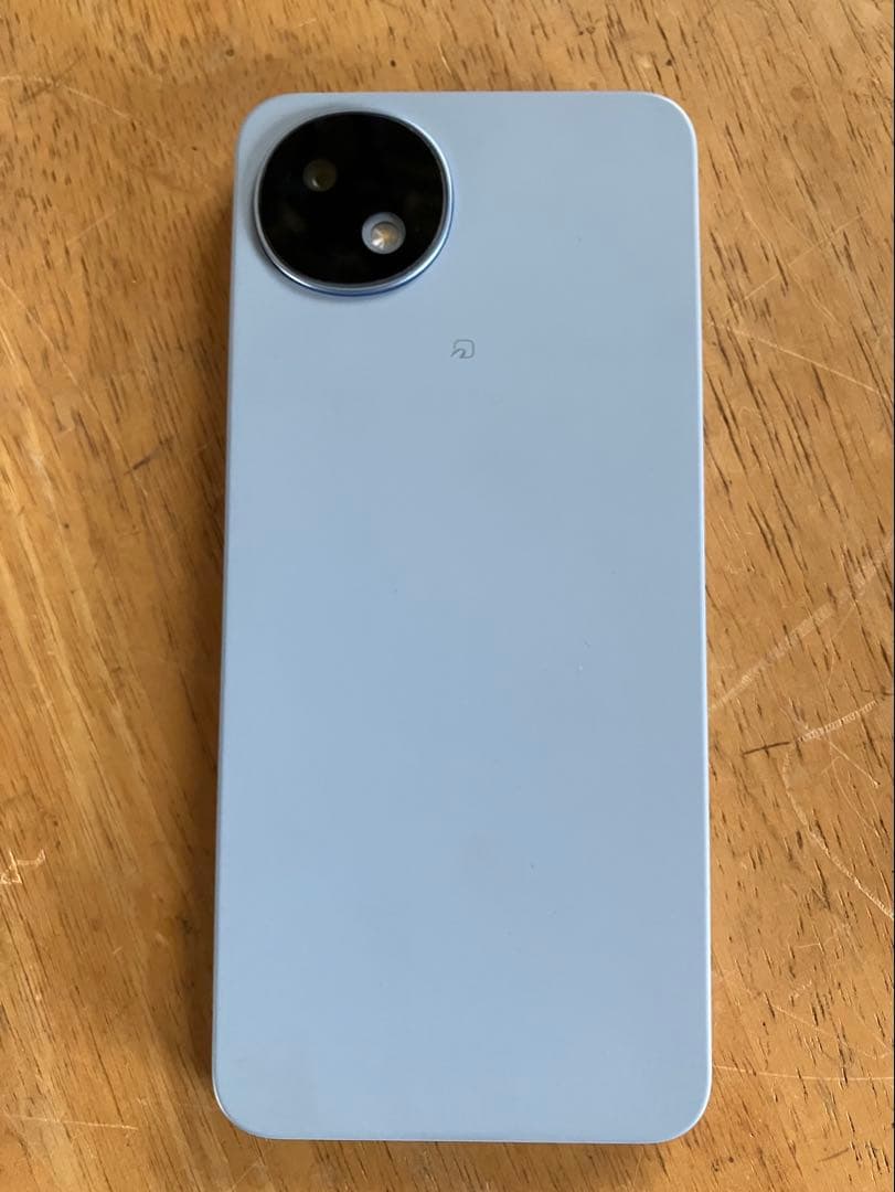 SHARP aquos wish4 docomo simフリー　中古