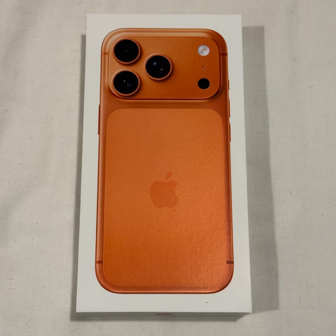 【香港版】 iPhone17pro 256GB コズミックオレンジ ※未開封品