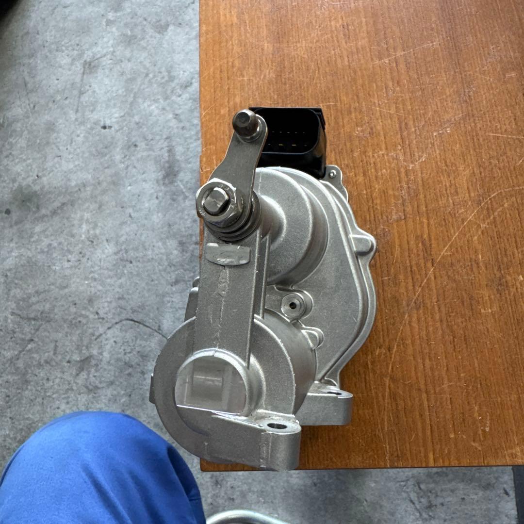  E92 m3 スロットルサーボモータ　強化ギア②