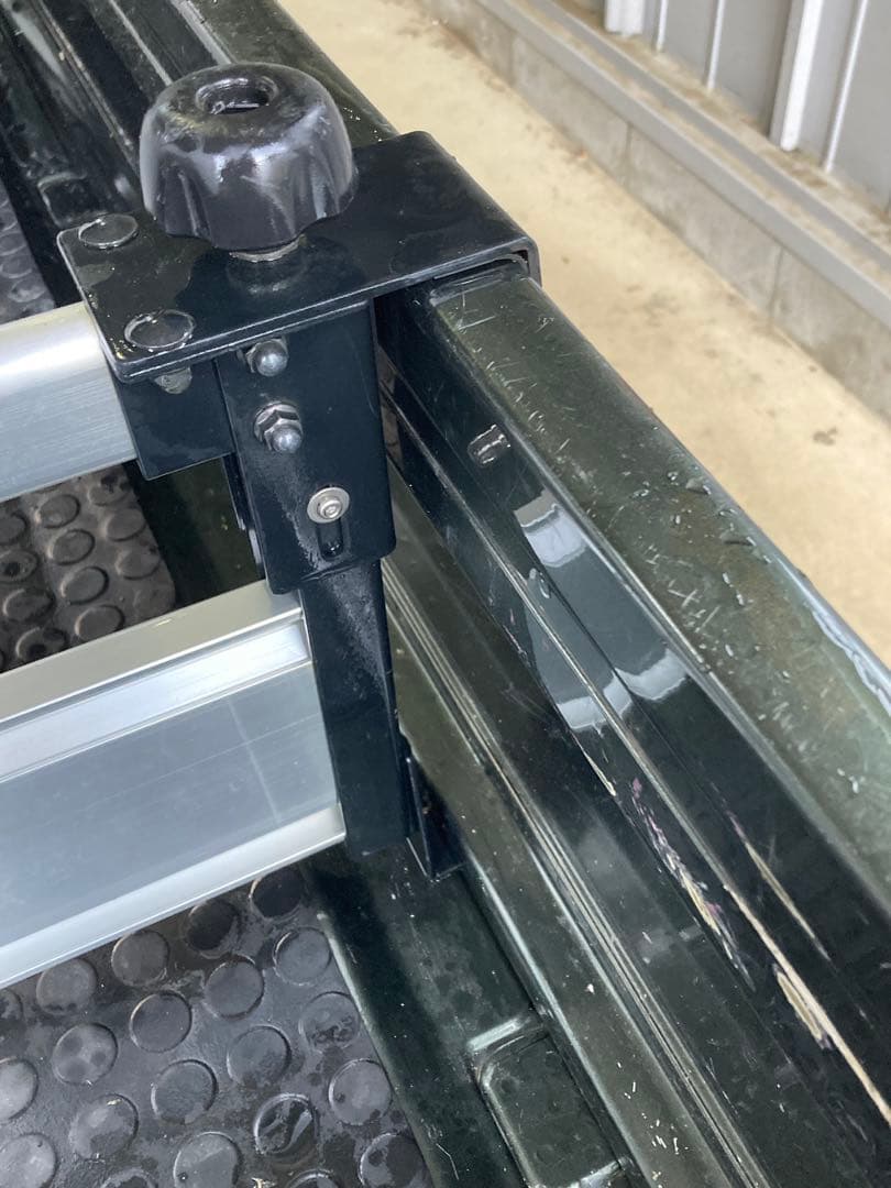 スズキキャリイ　アクセサリー　荷台セパレータ