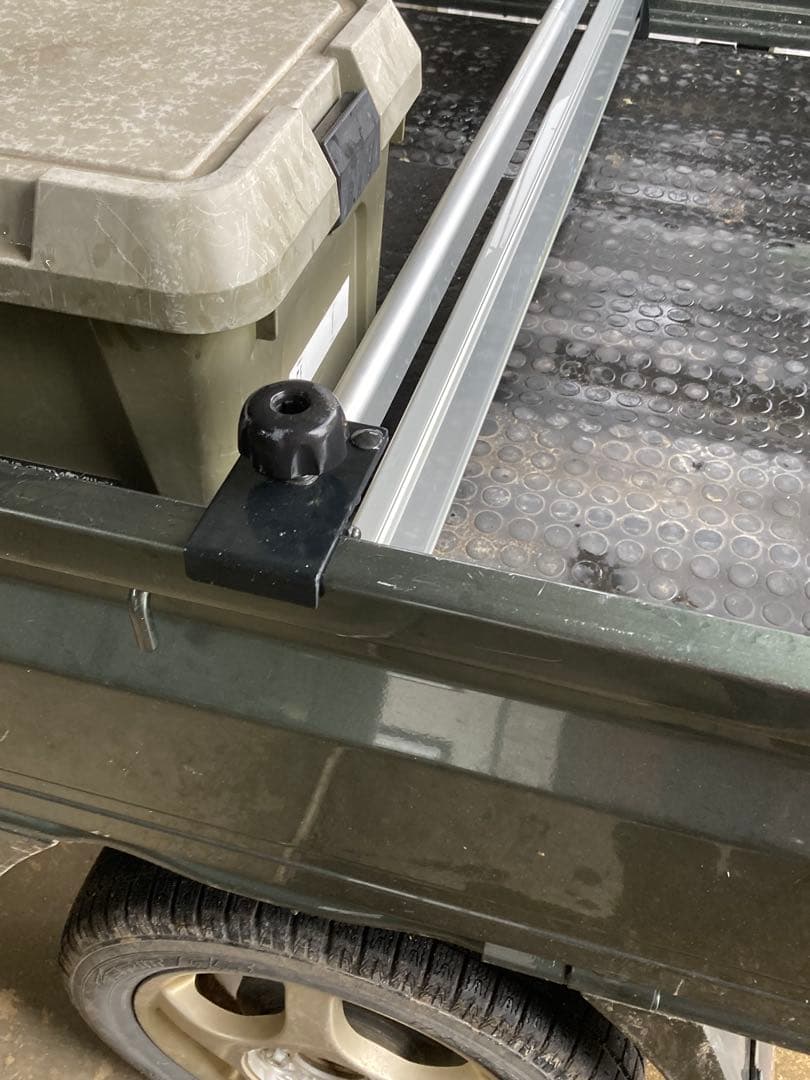 スズキキャリイ　アクセサリー　荷台セパレータ