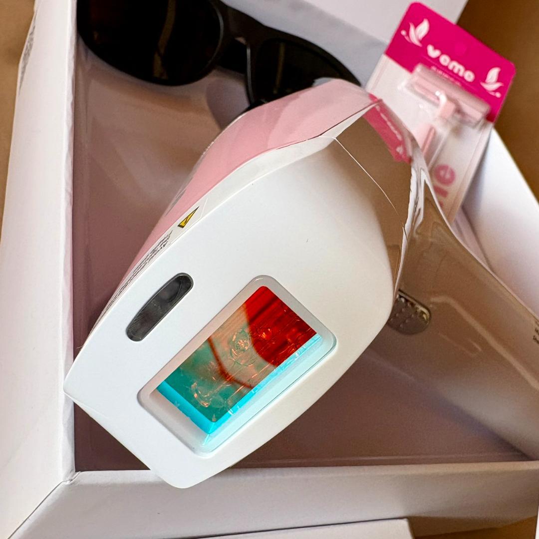 【在庫売り尽くし☆大特価】サロン仕様 家庭用脱毛器 IPL脱毛器 肌に優しい♪