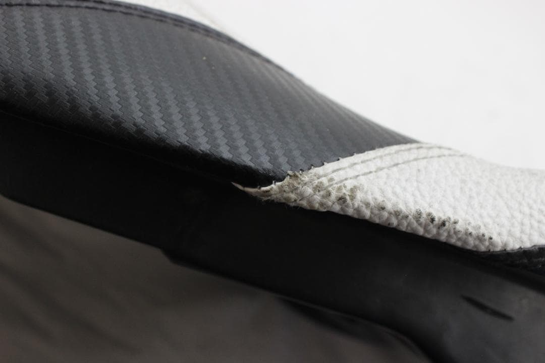 ポ*ン様 訳有 ホンダ PCX カスタムシート