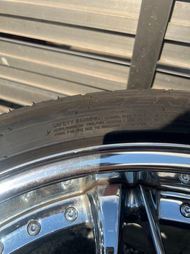 クレンツェ　ウィーバル　22インチ デザインクローム