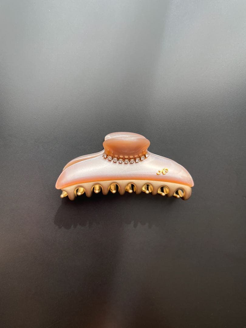 【ゆっこ】acca ヘアクリップ パールベージュ