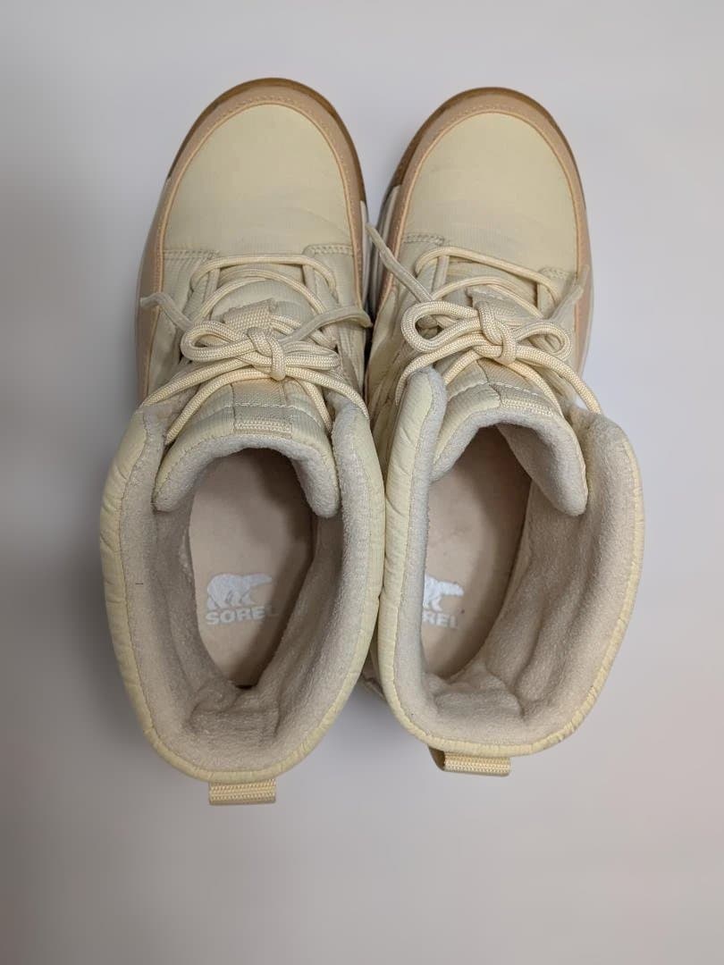 SORELソレル　ウィットニー3　ブーツ　スニーカー　ほぼ新品(1回着用)