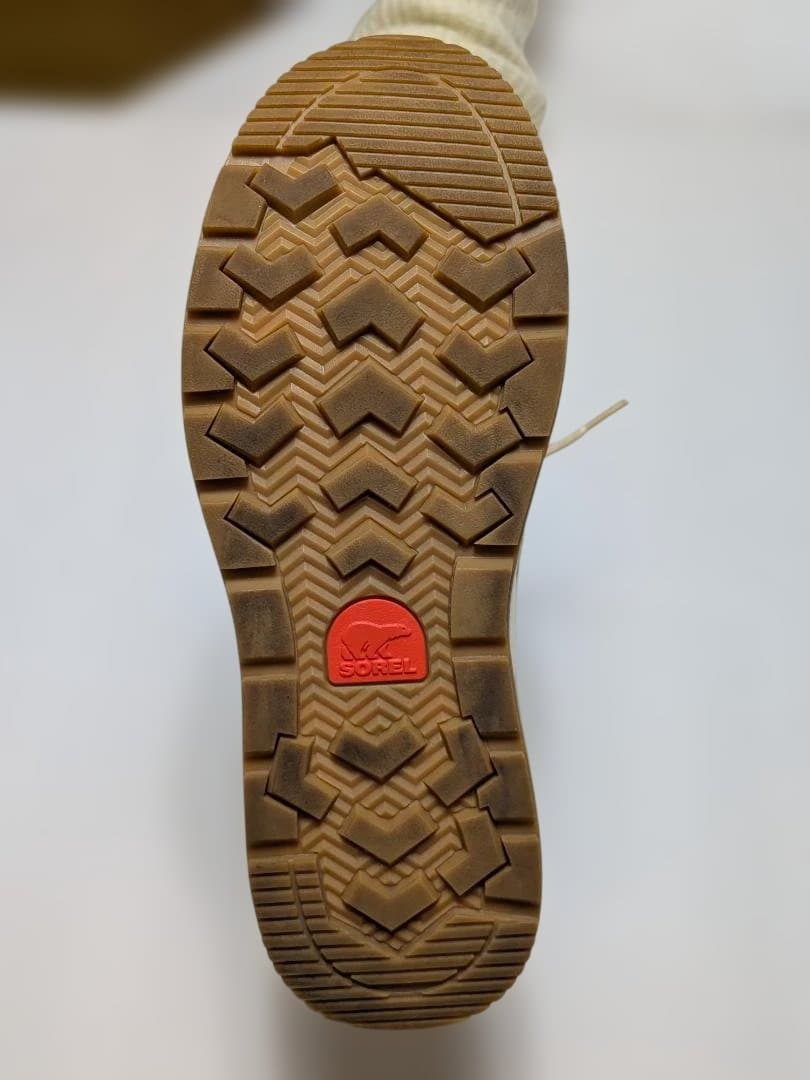 SORELソレル　ウィットニー3　ブーツ　スニーカー　ほぼ新品(1回着用)