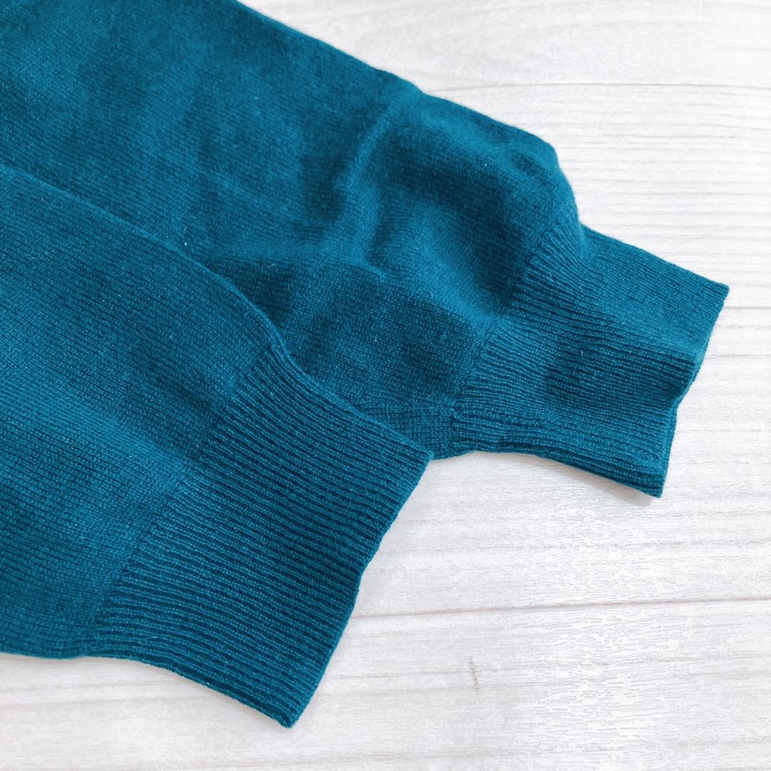 【美品】　伊太利屋　トラモチーフタートルネックセーターダーク2点おまとめ