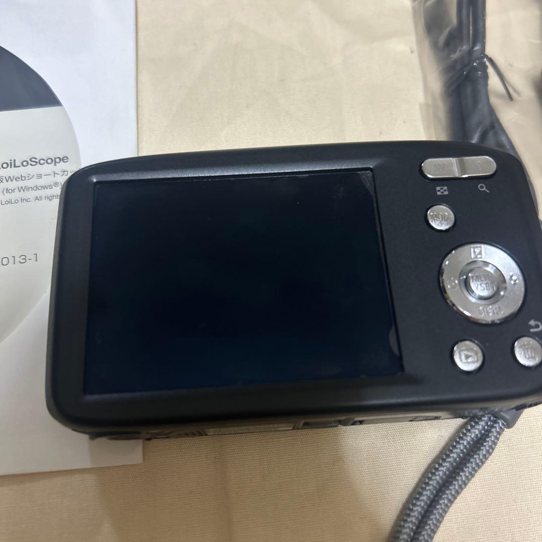 パナソニックデジタルカメラ LUMIX ルミックス DMC-S2