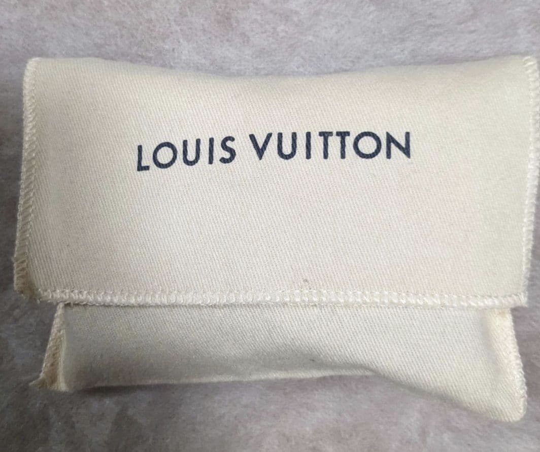 ルイ・ヴィトン エピ ケース