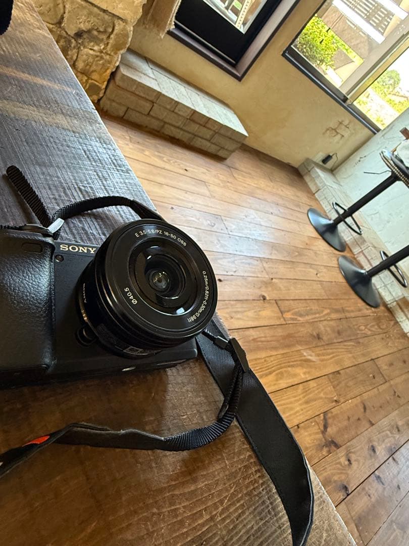 ソニー　α6400 バッグ&SDカード付き