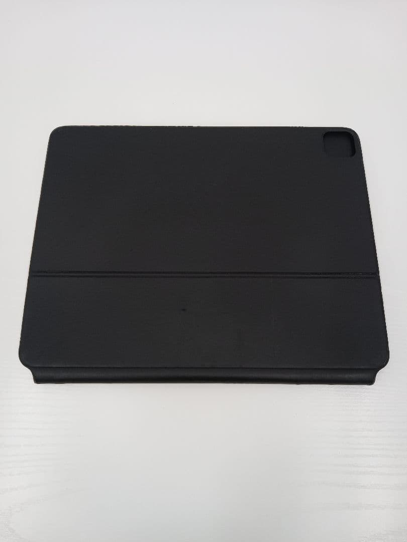 iPad Pro 12.9インチ 第4世代 128GB キーボード&ケース付き