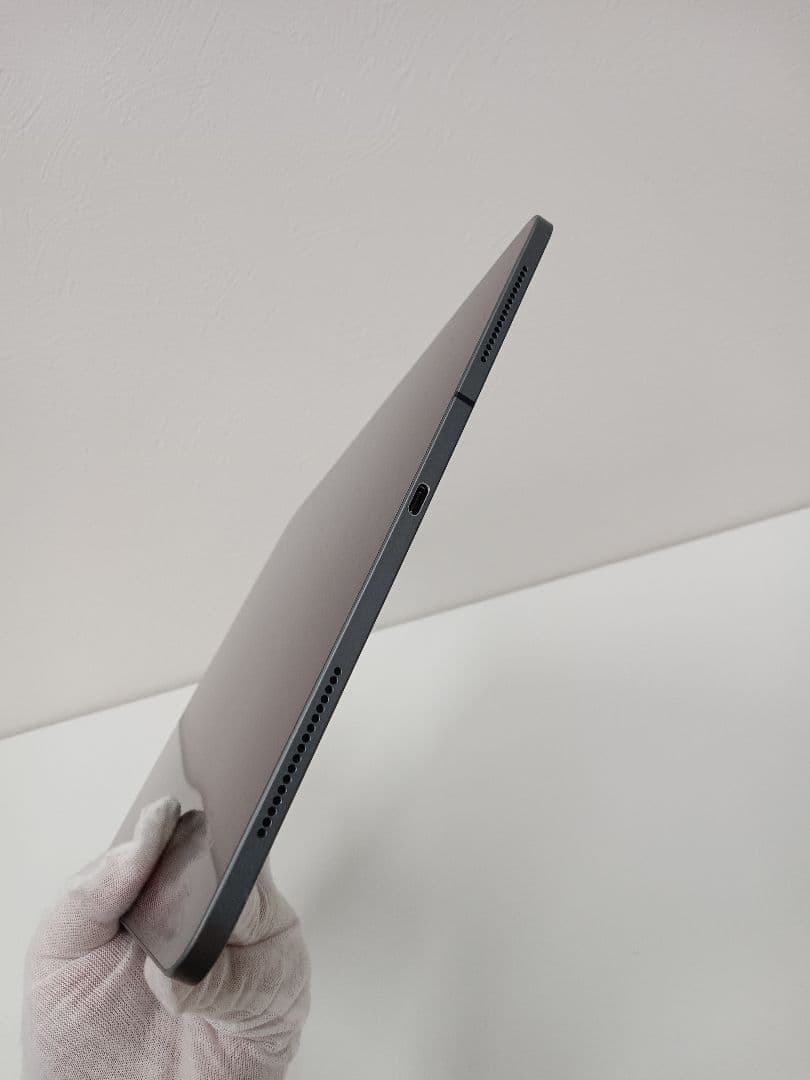 iPad Pro 12.9インチ 第4世代 128GB キーボード&ケース付き