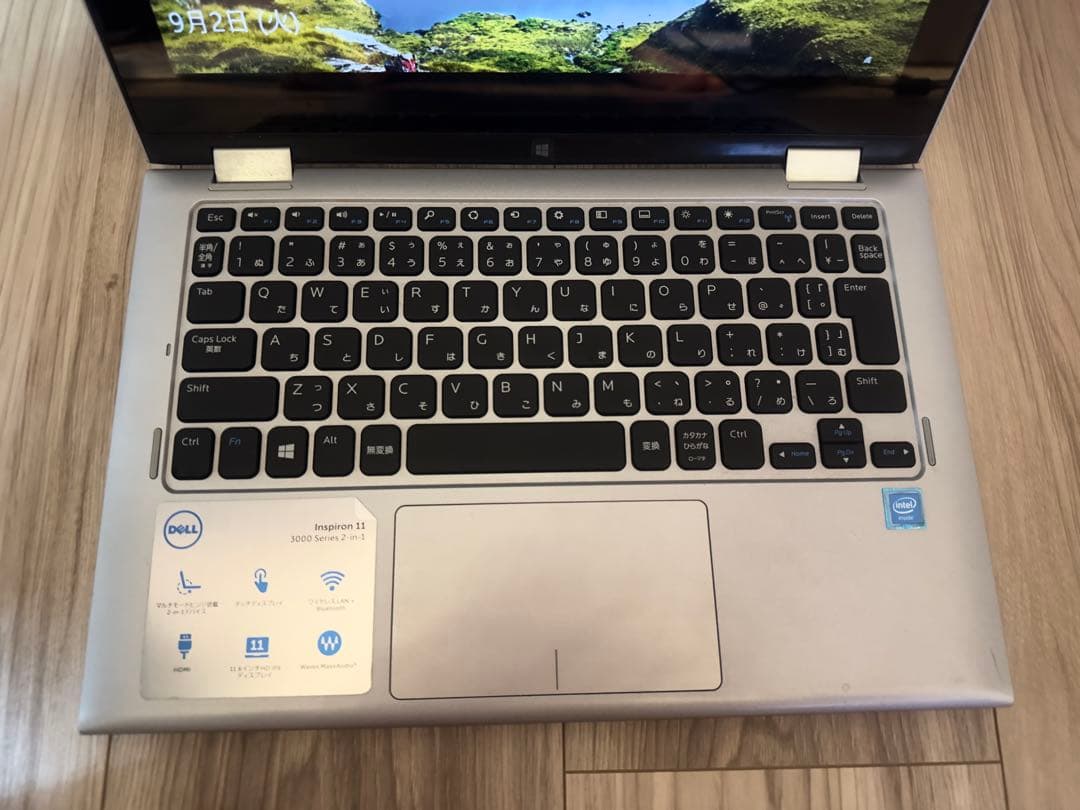 DELL Inspiron 11 3000シリーズ 2-in-1 ノートパソコン