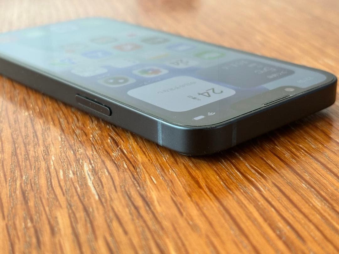 S*l様 iPhone13mini 128GB 完動品 元箱あり 人気のコンパク