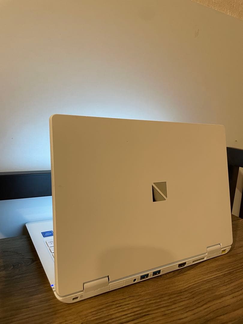 PC-NM150KAW NECノートパソコン