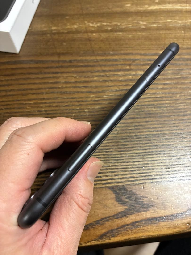 iphone11 ブラック　64GB