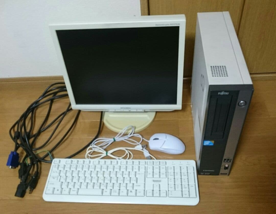 パソコン デスクトップ