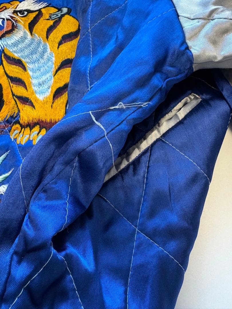 トシ　50s スカジャン 赤別珍/鷲　キルティング青/虎