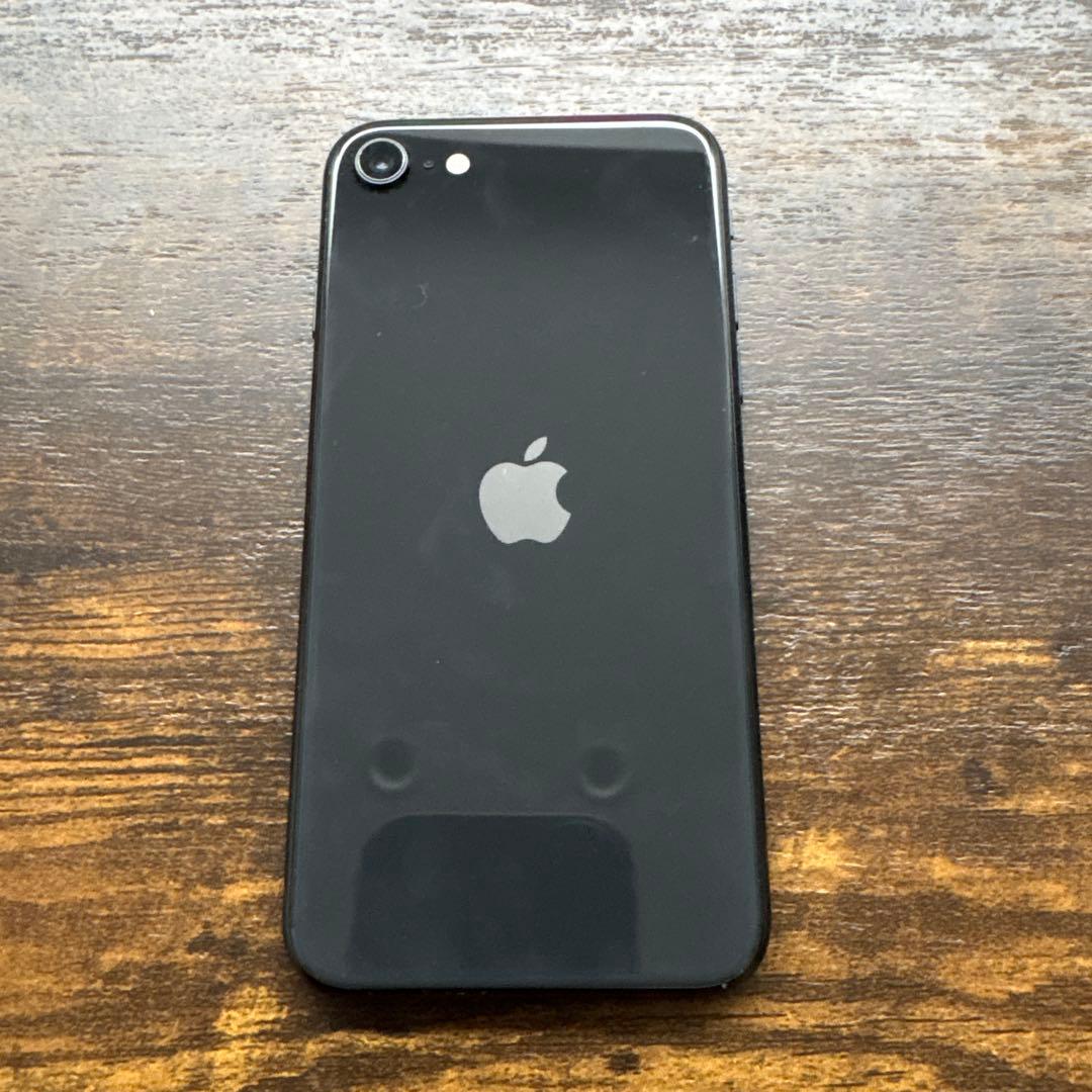 Apple iPhone SE2 ブラック 本体 64GB