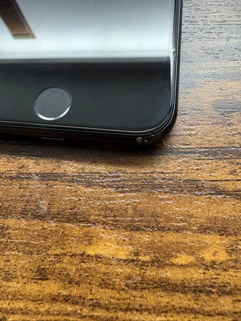 Apple iPhone SE2 ブラック 本体 64GB